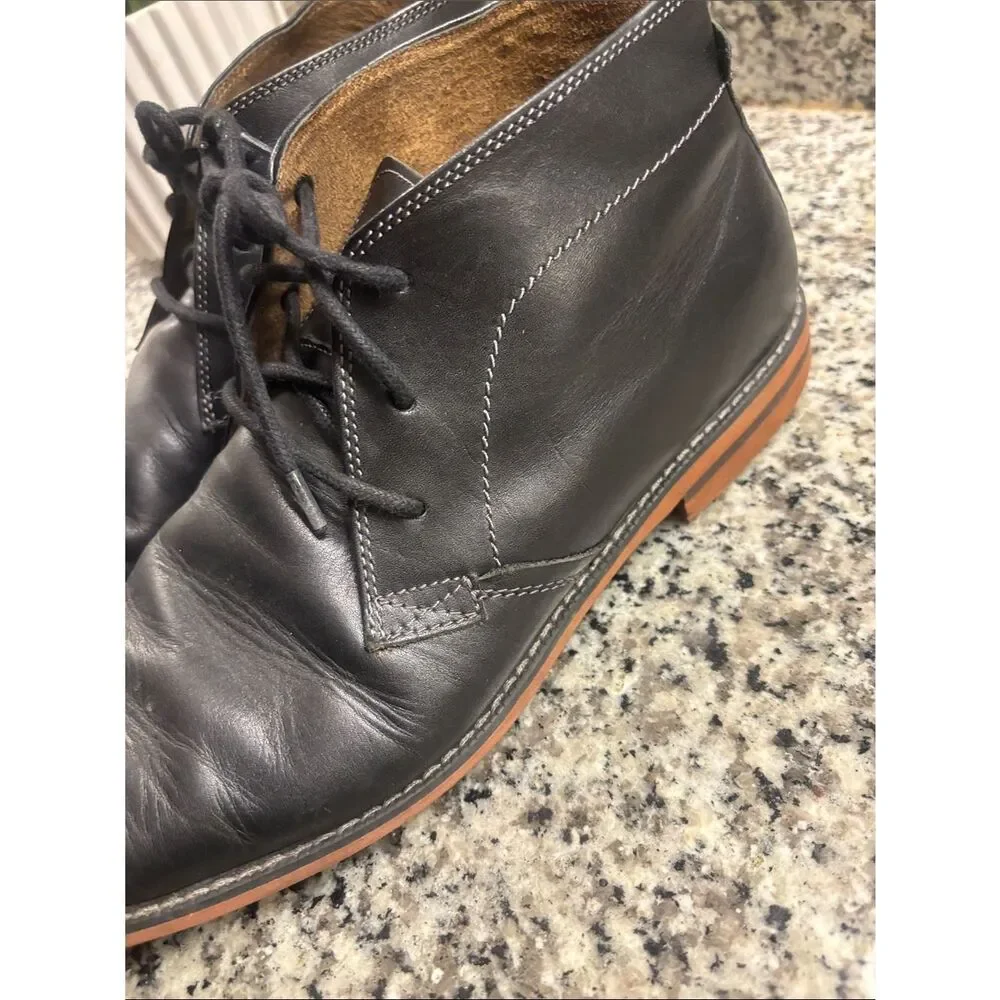 Men's Black Leather Lace-Up Chukka Boots